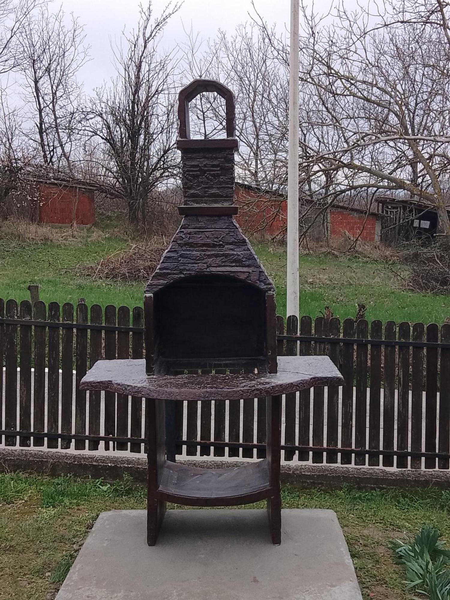 Galerija Jovanovic Topola Bagian luar foto